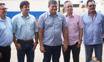 PREFEITO JOEL MARINS RECEBE SECRETARIO DE ESTADO E DEPUTADOS PARA TRATAR DE RESTAURAÇÃO DE RODOVIAS