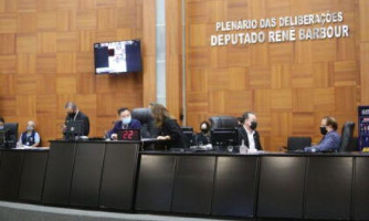 PREVIDÊNCIA ESTADUAL: Deputados negociam isenção de inativos com governo