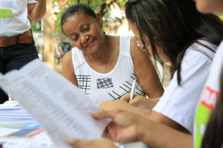 PREFEITURA DE ARAPUTANGA REALIZARÁ PROCESSO SELETIVO NA ÁREA DE EDUCAÇÃO