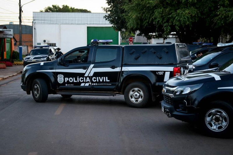 REGIÃO OESTE: Polícia Civil cumpre 40 mandados contra associação criminosa; delegado é baleado em operação