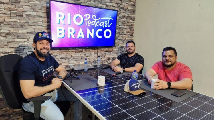 Rio Branco Podcast estreia com participação especial de Marcelinho: Uma Conversa Reveladora sobre a Vida e Trajetória