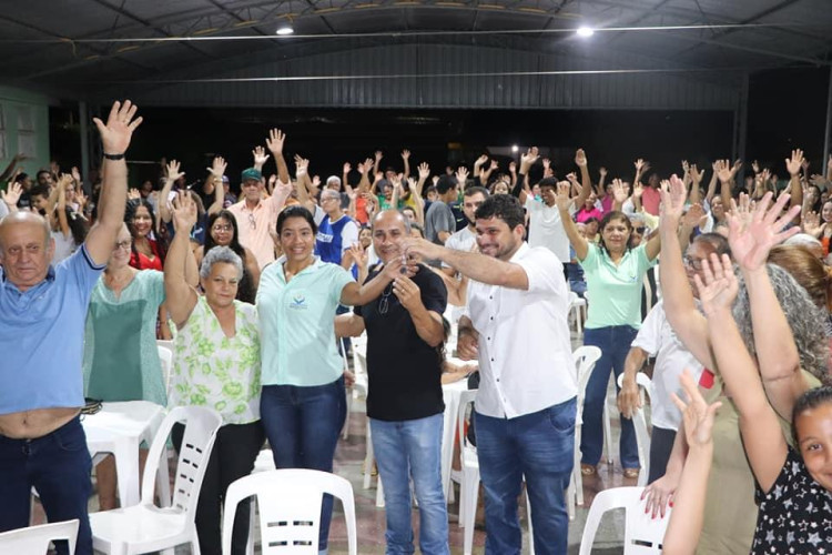 MAIS UMA OBRA: Prefeito Sidnei Marques entrega prédio do CRAS totalmente readequado, reformado e ampliado para população.