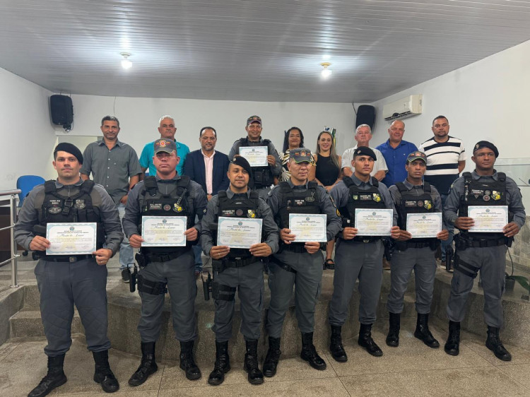 Policiais militares recebem homenagem da Câmara Municipal de Reserva do Cabaçal